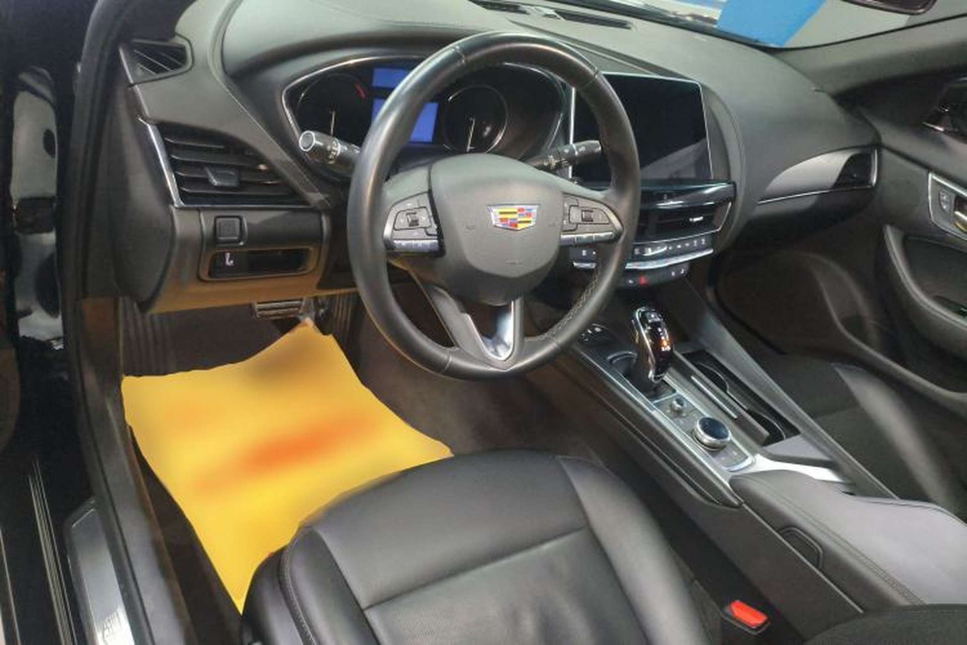 Used Cadillac CT5 2022 28T Luxury Version (Standard Edition) Center Console