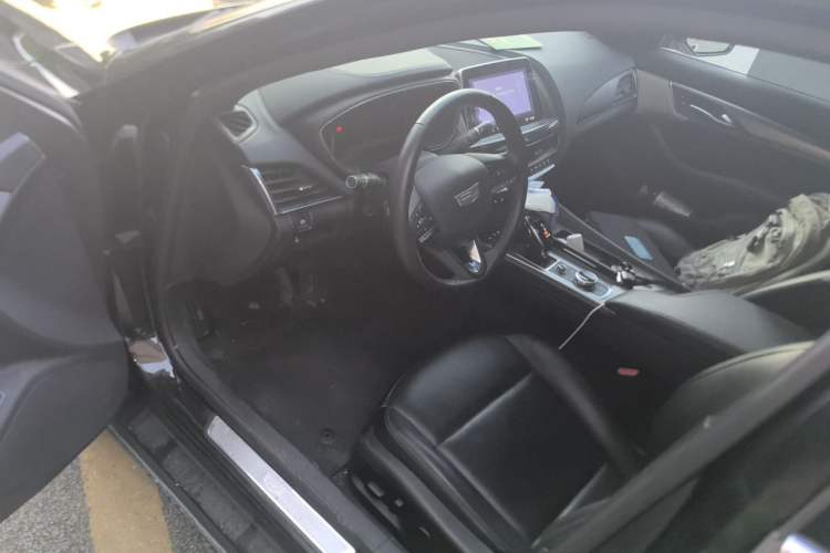 Used Cadillac CT5 2022 28T Luxury Edition Driver Seat