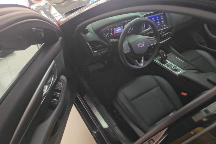 Used Cadillac CT5 2022 28T Luxury Version (Standard Edition) Driver Seat