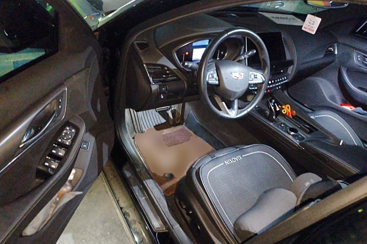 Used Cadillac CT5 2022 28T Luxury Edition Driver Seat