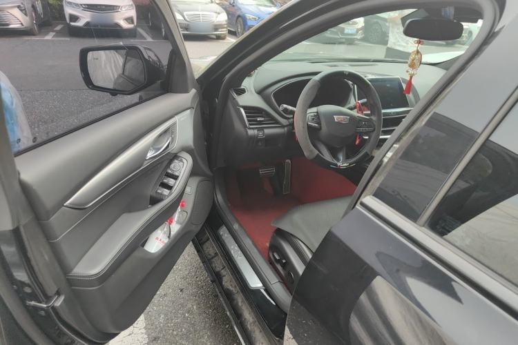 Used Cadillac CT5 2022 28T Prestige Edition Driver Seat