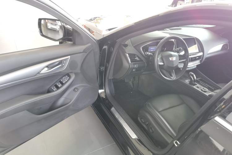 Used Cadillac CT5 2022 28T Luxury Version (Standard Edition) Driver Seat