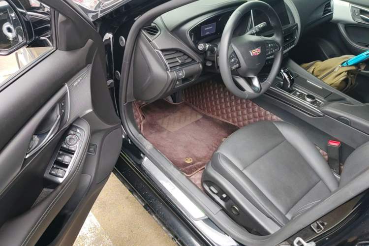 Used Cadillac CT5 2022 28T Luxury Edition Driver Seat