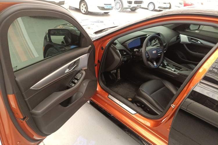 Used Cadillac CT5 2022 28T Prestige Edition Driver Seat