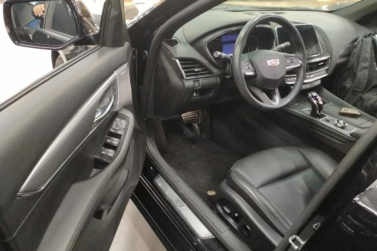 Used Cadillac CT5 2022 28T Luxury Version (Standard Edition) Driver Seat