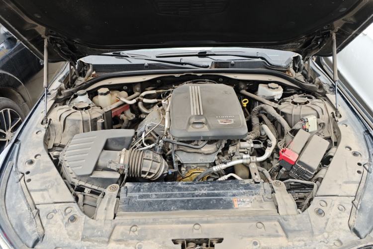Used Cadillac CT5 2022 28T Fashion Edition Engine Bay