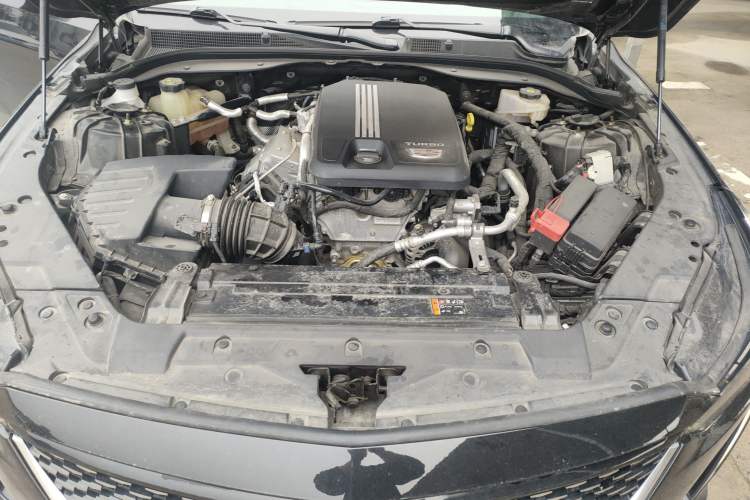 Used Cadillac CT5 2022 28T Luxury Edition Engine Bay