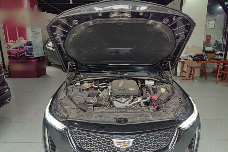 Used Cadillac CT5 2022 28T Luxury Version (Standard Edition) Engine Bay