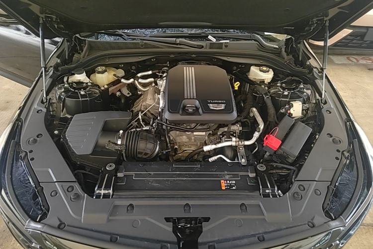 Used Cadillac CT5 2022 28T Luxury Edition Engine Bay