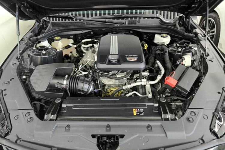 Used Cadillac CT5 2022 28T Luxury Edition Engine Bay