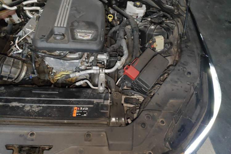 Used Cadillac CT5 2022 28T Luxury Version (Standard Edition) Engine Bay Left