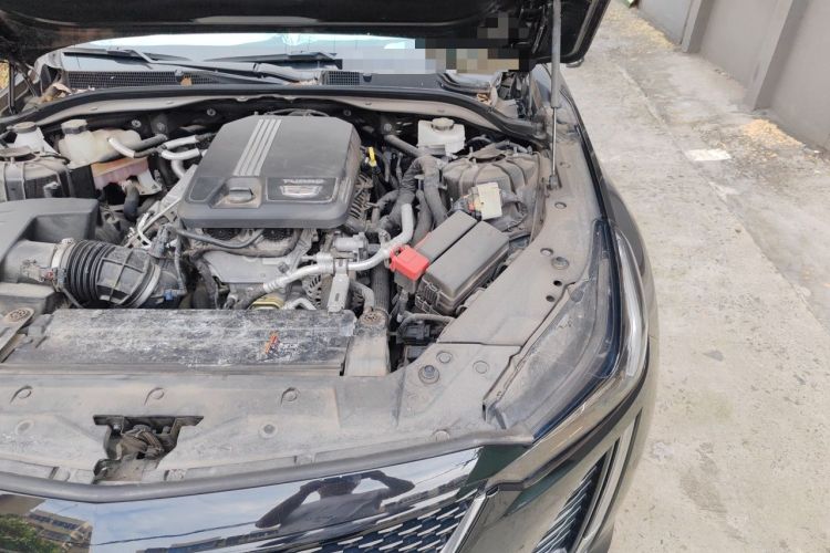 Used Cadillac CT5 2022 28T Luxury Version (Standard Edition) Engine Bay Left