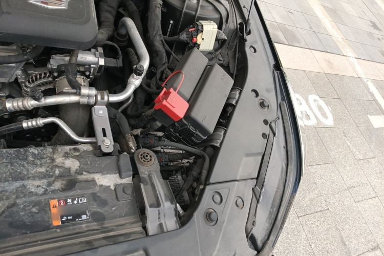 Used Cadillac CT5 2022 28T Luxury Version (Standard Edition) Engine Bay Left