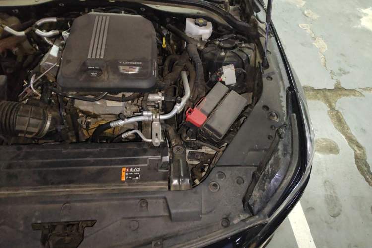 Used Cadillac CT5 2022 28T Luxury Version (Standard Edition) Engine Bay Left
