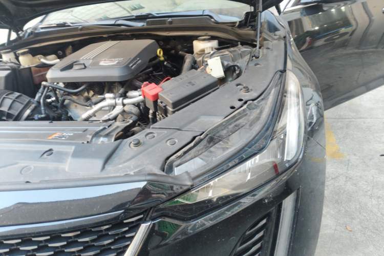 Used Cadillac CT5 2022 28T Luxury Version (Standard Edition) Engine Bay Left