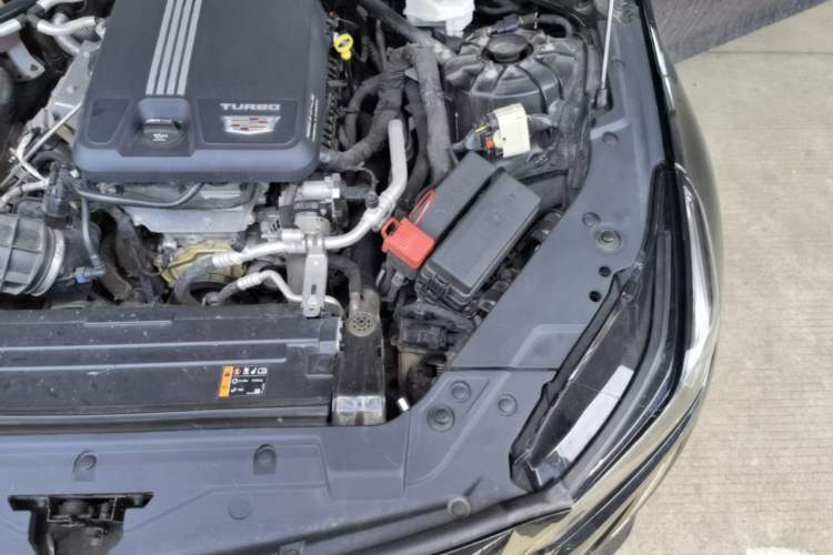 Used Cadillac CT5 2022 28T Luxury Version (Standard Edition) Engine Bay Left