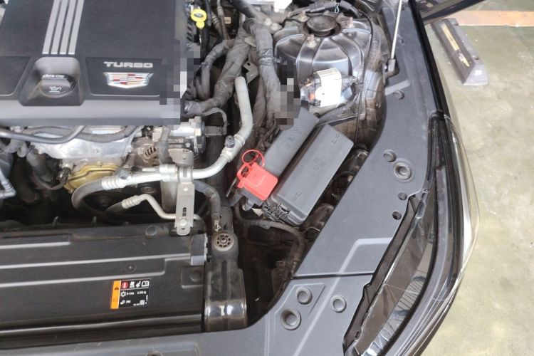 Used Cadillac CT5 2022 28T Luxury Version (Standard Edition) Engine Bay Left