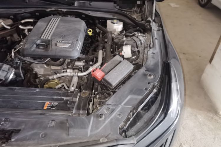 Used Cadillac CT5 2022 28T Luxury Version (Standard Edition) Engine Bay Left