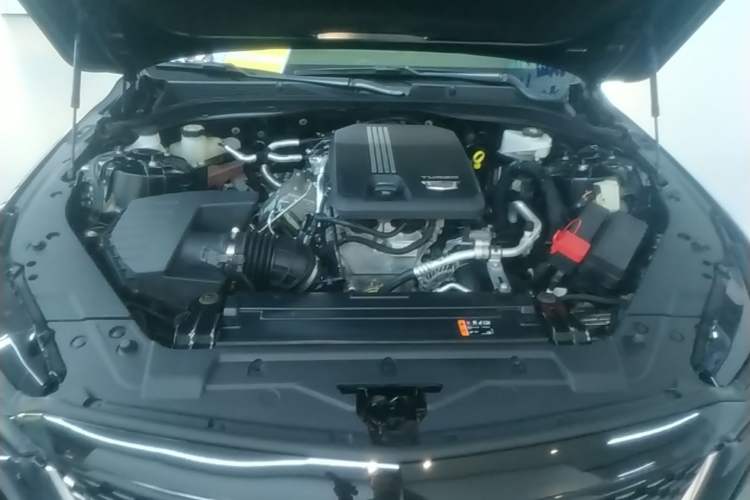 Used Cadillac CT5 2022 28T Luxury Version (Standard Edition) Engine Bay
