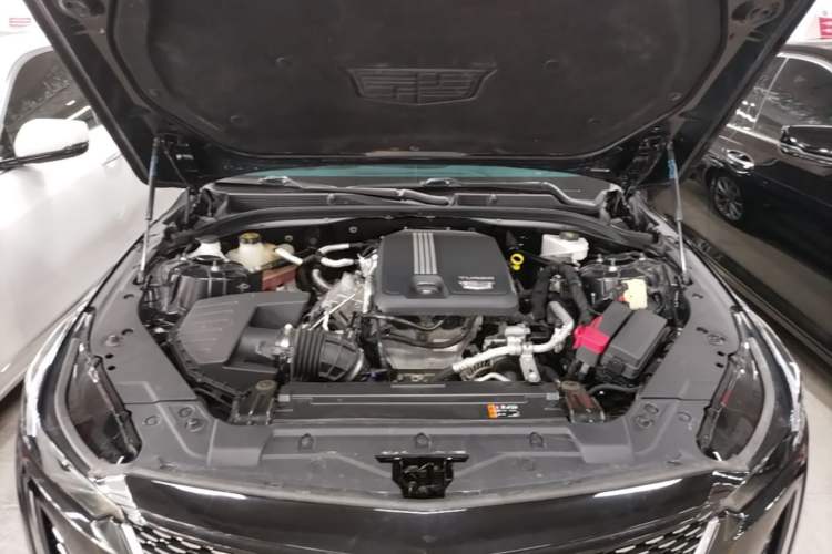 Used Cadillac CT5 2022 28T Luxury Version (Standard Edition) Engine Bay