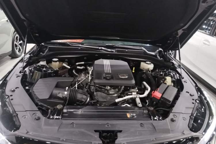 Used Cadillac CT5 2022 28T Prestige Edition Engine Bay