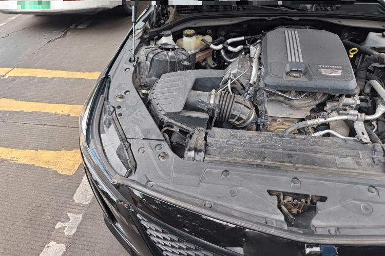 Used Cadillac CT5 2022 28T Luxury Edition Engine Bay Right