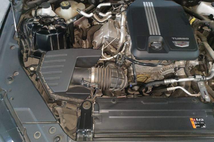 Used Cadillac CT5 2022 28T Luxury Version (Standard Edition) Engine Bay Right