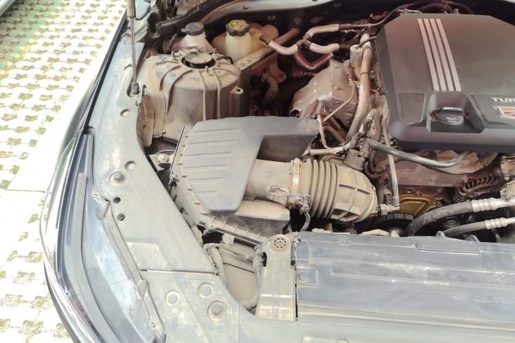 Used Cadillac CT5 2022 28T Prestige Edition Engine Bay Right