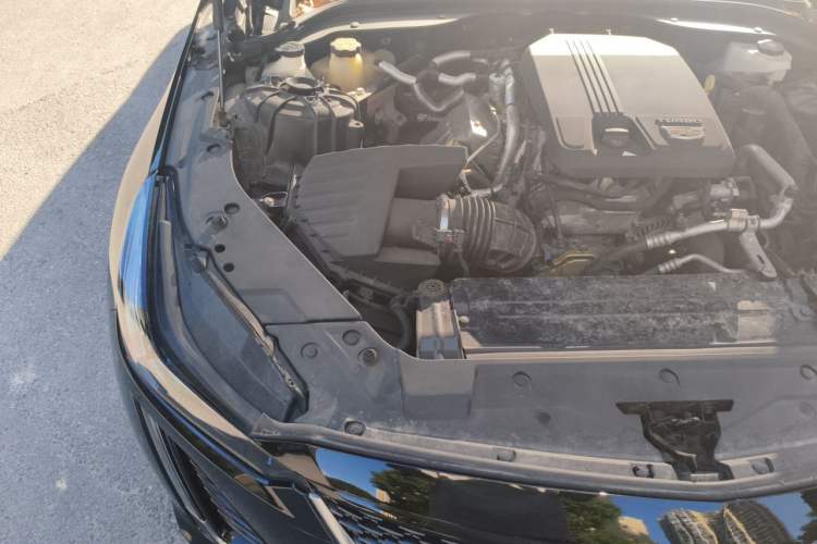 Used Cadillac CT5 2022 28T Luxury Version (Standard Edition) Engine Bay Right