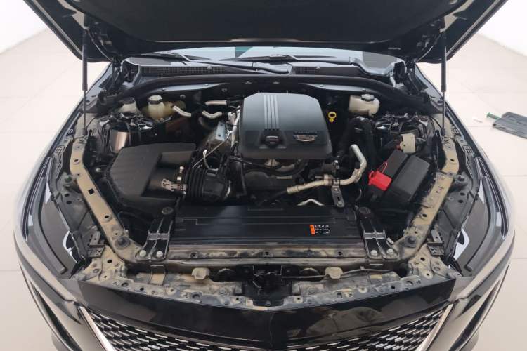 Used Cadillac CT5 2022 28T Luxury Version (Standard Edition) Engine Bay