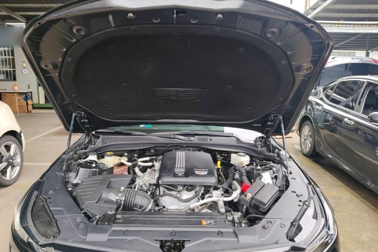 Used Cadillac CT5 2022 28T Luxury Edition Engine Bay