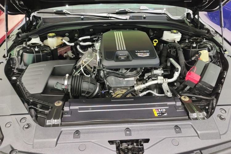 Used Cadillac CT5 2022 28T Luxury Edition Engine Bay