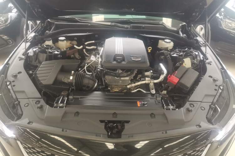 Used Cadillac CT5 2022 28T Luxury Version (Standard Edition) Engine Bay