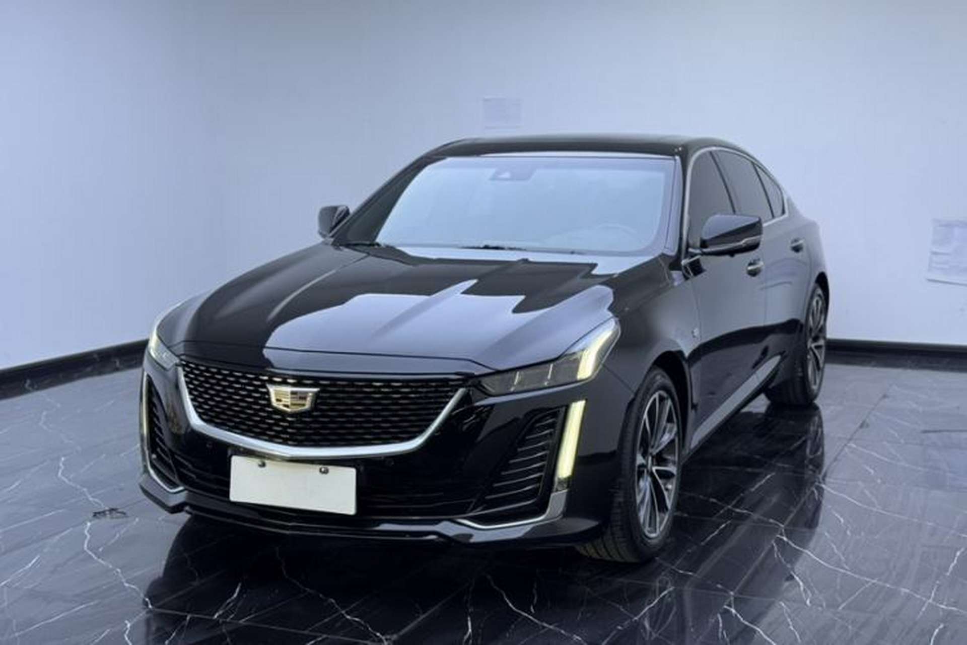 Used Cadillac CT5 2022 28T Prestige Edition Front Left 45 Deg