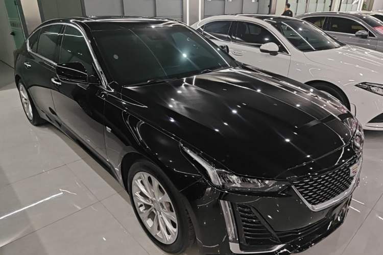 Used Cadillac CT5 2022 28T Luxury Version (Standard Edition) Front Right 45 Deg