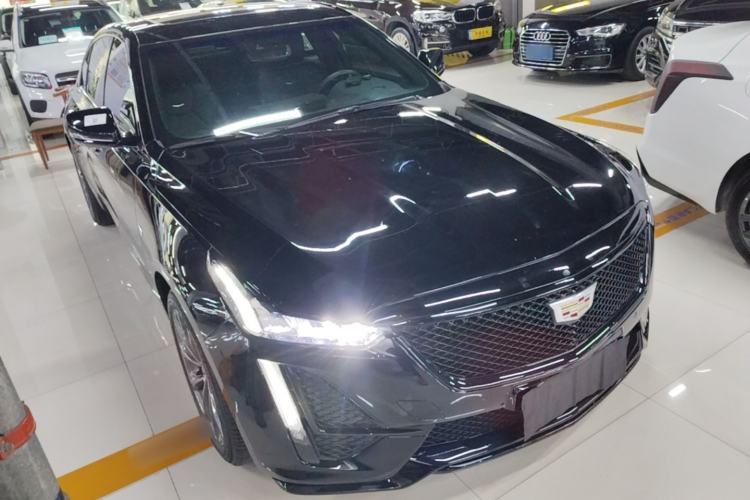 Used Cadillac CT5 2022 28T Luxury Edition Front Right 45 Deg