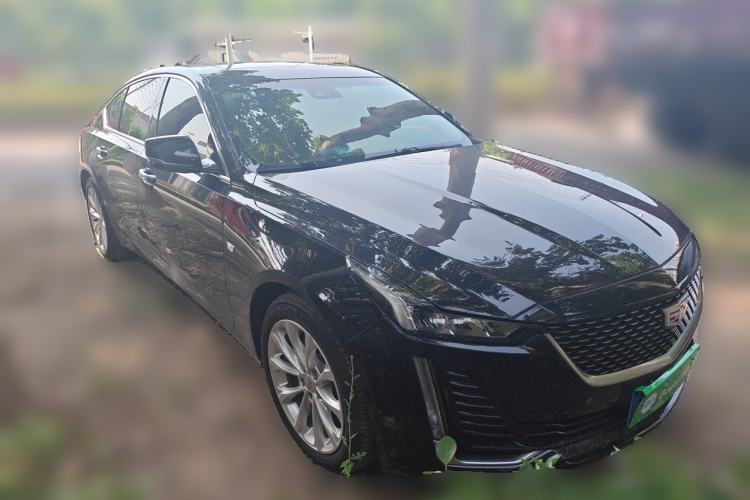 Used Cadillac CT5 2022 28T Luxury Version (Standard Edition) Front Right 45 Deg