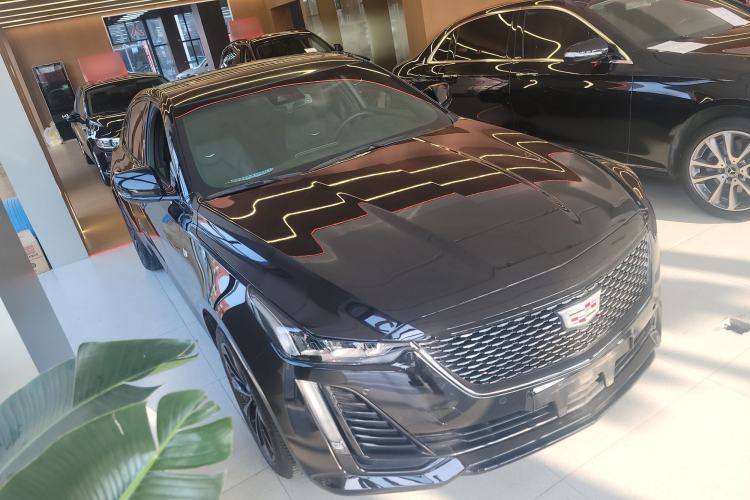 Used Cadillac CT5 2022 28T Luxury Version (Standard Edition) Front Right 45 Deg
