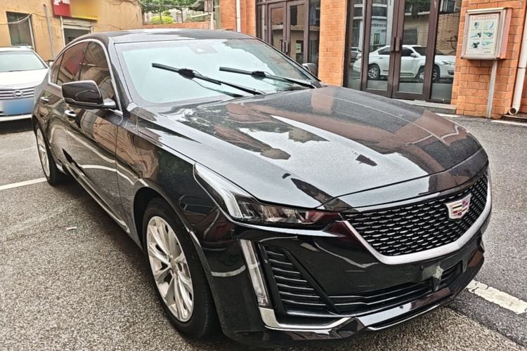 Used Cadillac CT5 2022 28T Luxury Version (Standard Edition) Front Right 45 Deg