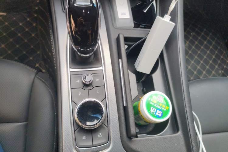 Used Cadillac CT5 2022 28T Prestige Edition Gear Lever