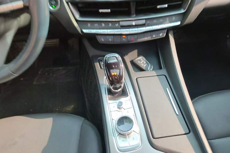 Used Cadillac CT5 2022 28T Luxury Version (Standard Edition) Gear Lever