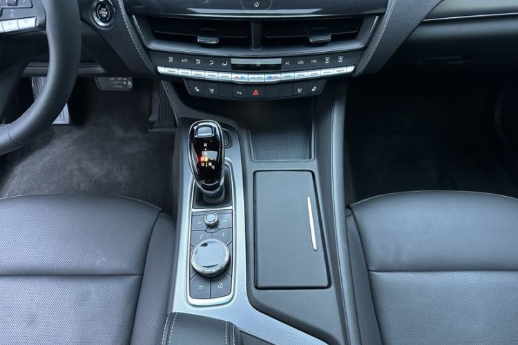 Used Cadillac CT5 2022 28T Luxury Version (Standard Edition) Gear Lever