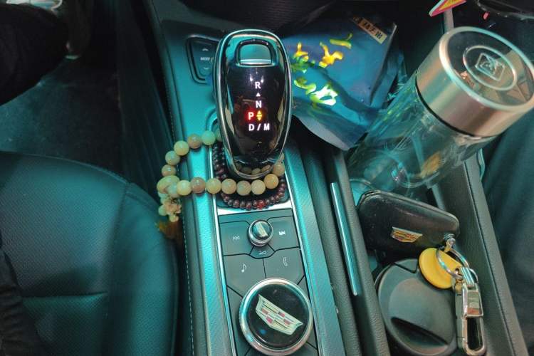 Used Cadillac CT5 2022 28T Luxury Edition Gear Lever