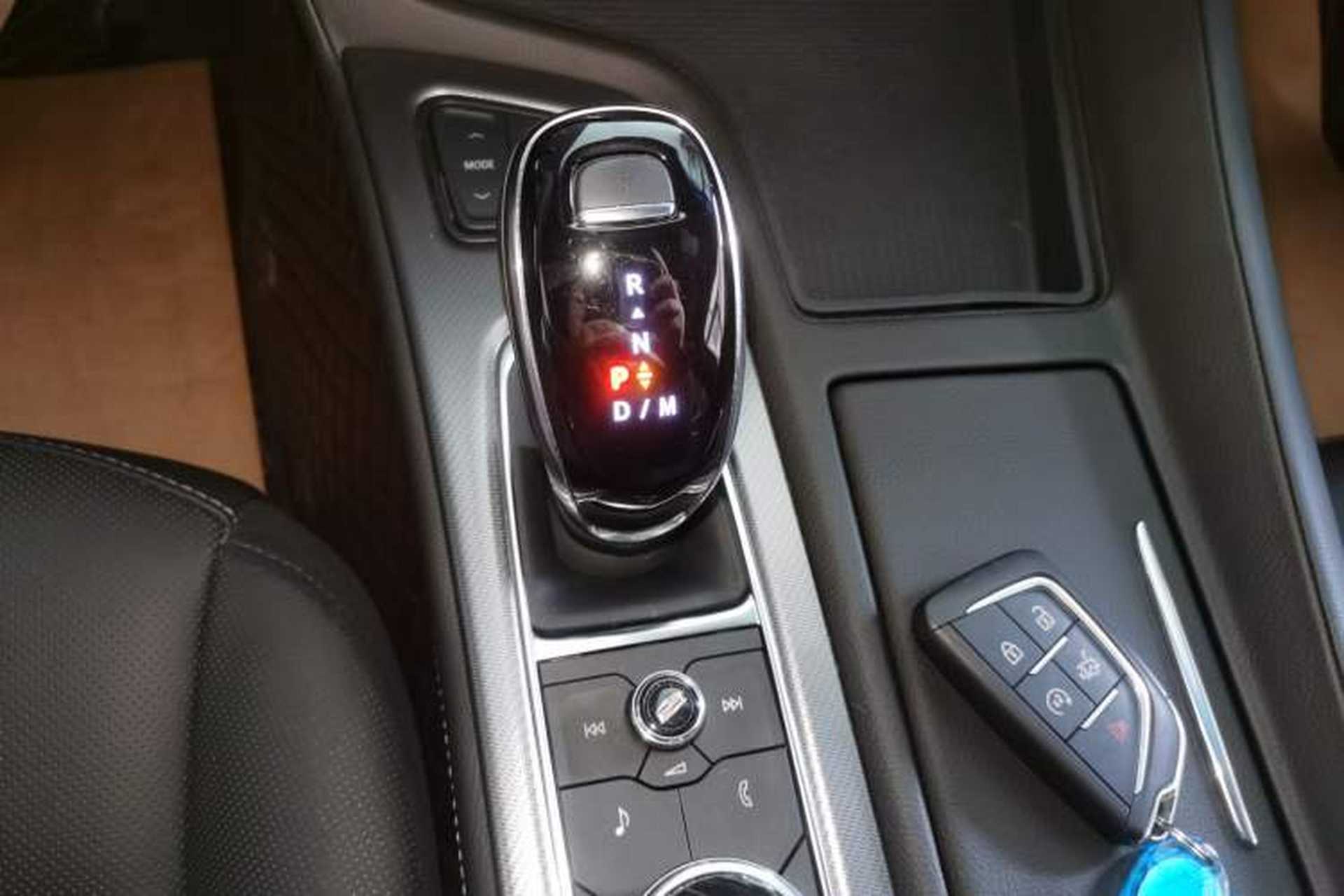 Used Cadillac CT5 2022 28T Luxury Edition Gear Lever