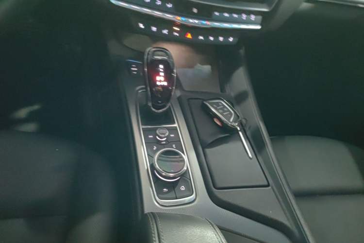 Used Cadillac CT5 2022 28T Luxury Version (Standard Edition) Gear Lever