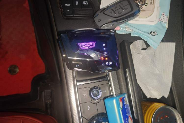 Used Cadillac CT5 2022 28T Luxury Edition Gear Lever