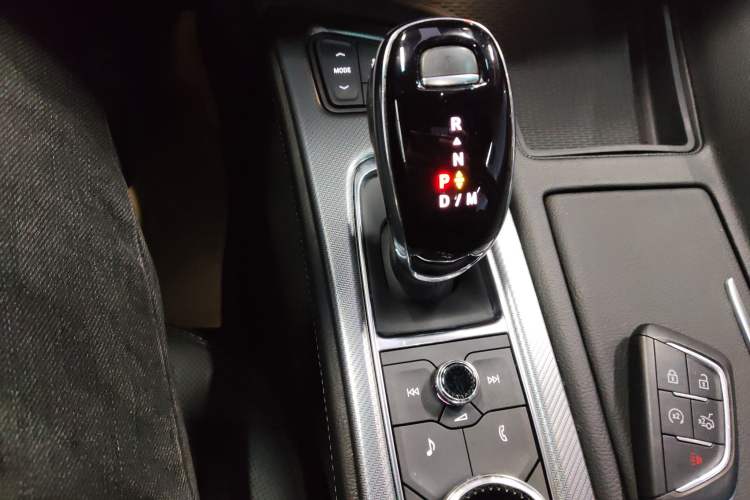 Used Cadillac CT5 2022 28T Prestige Edition Gear Lever