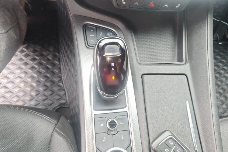 Used Cadillac CT5 2022 28T Prestige Edition Gear Lever