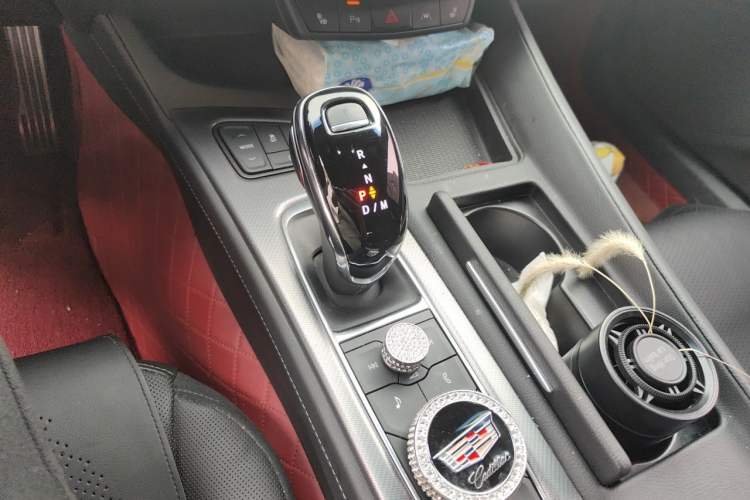 Used Cadillac CT5 2022 28T Prestige Edition Gear Lever
