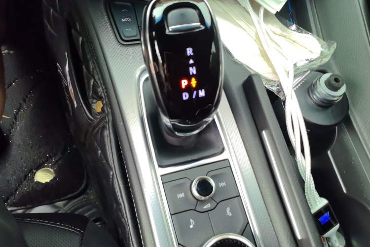 Used Cadillac CT5 2022 28T Prestige Edition Gear Lever